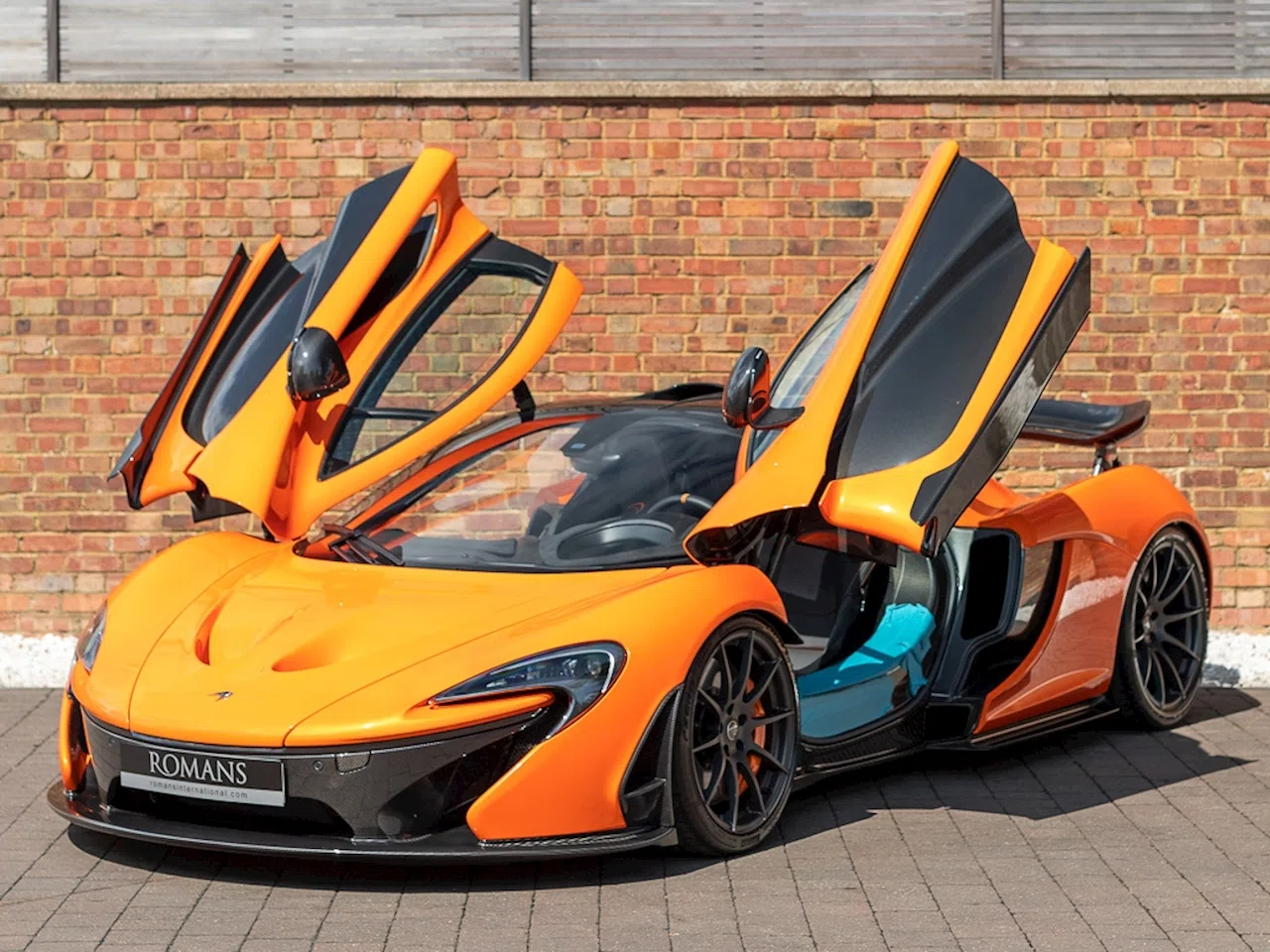 2015 McLaren P1