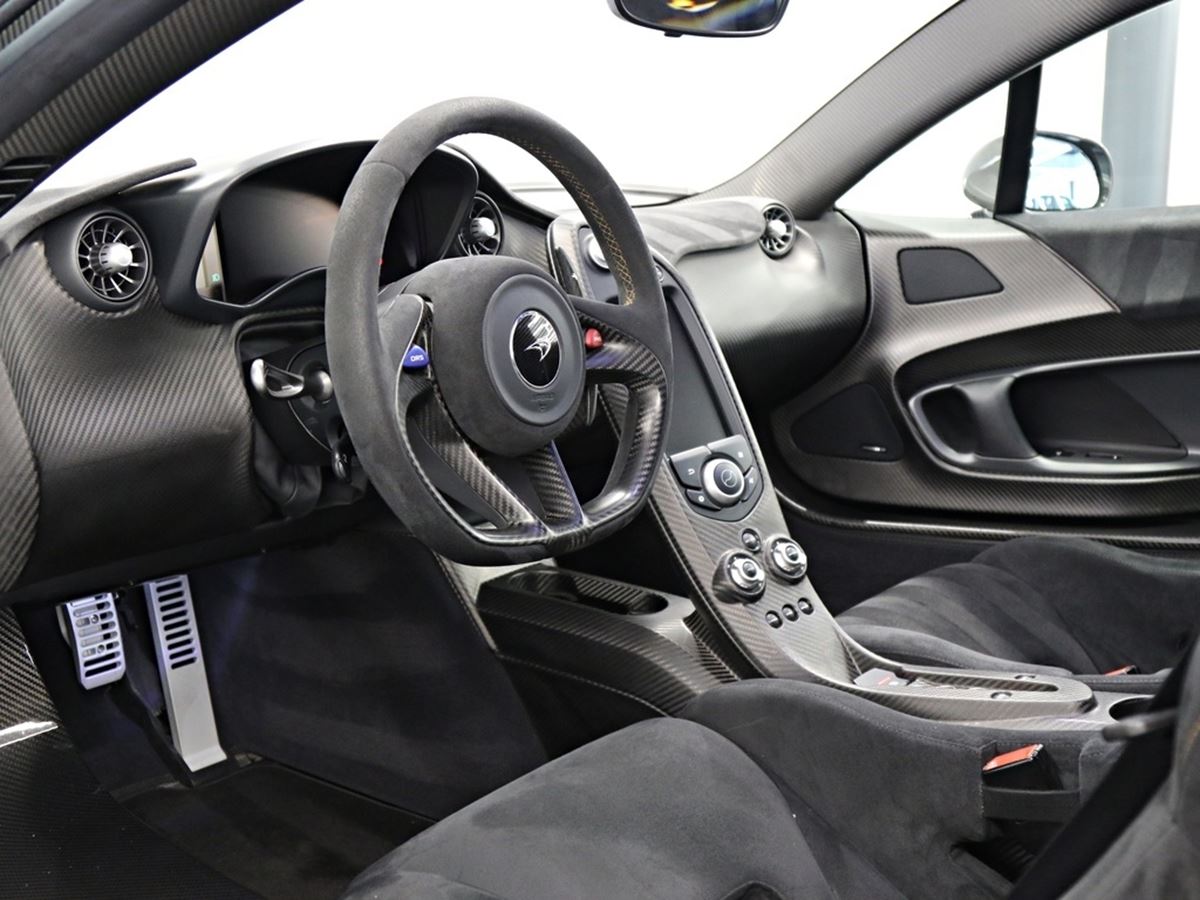 2014 McLaren P1, 4/20