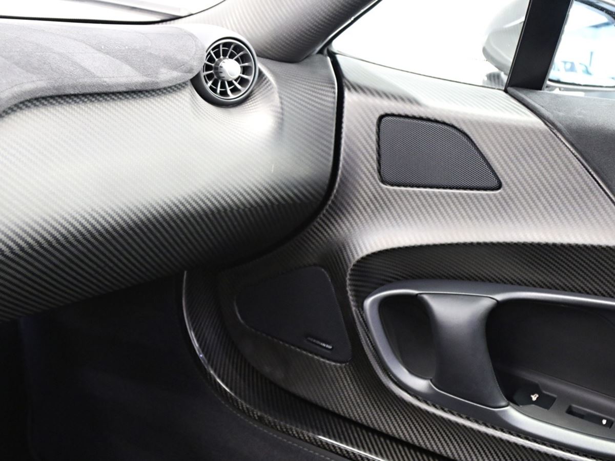 2014 McLaren P1, 18/20