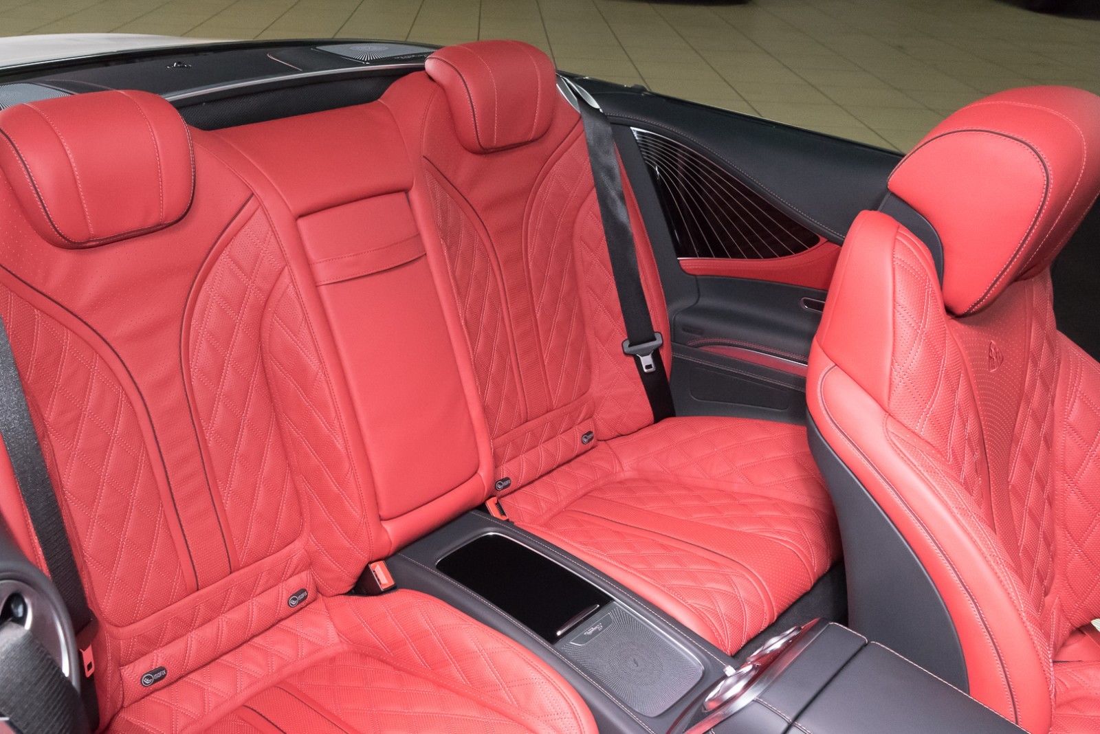2017 Mercedes-Maybach S650 Cabrio, 17/19