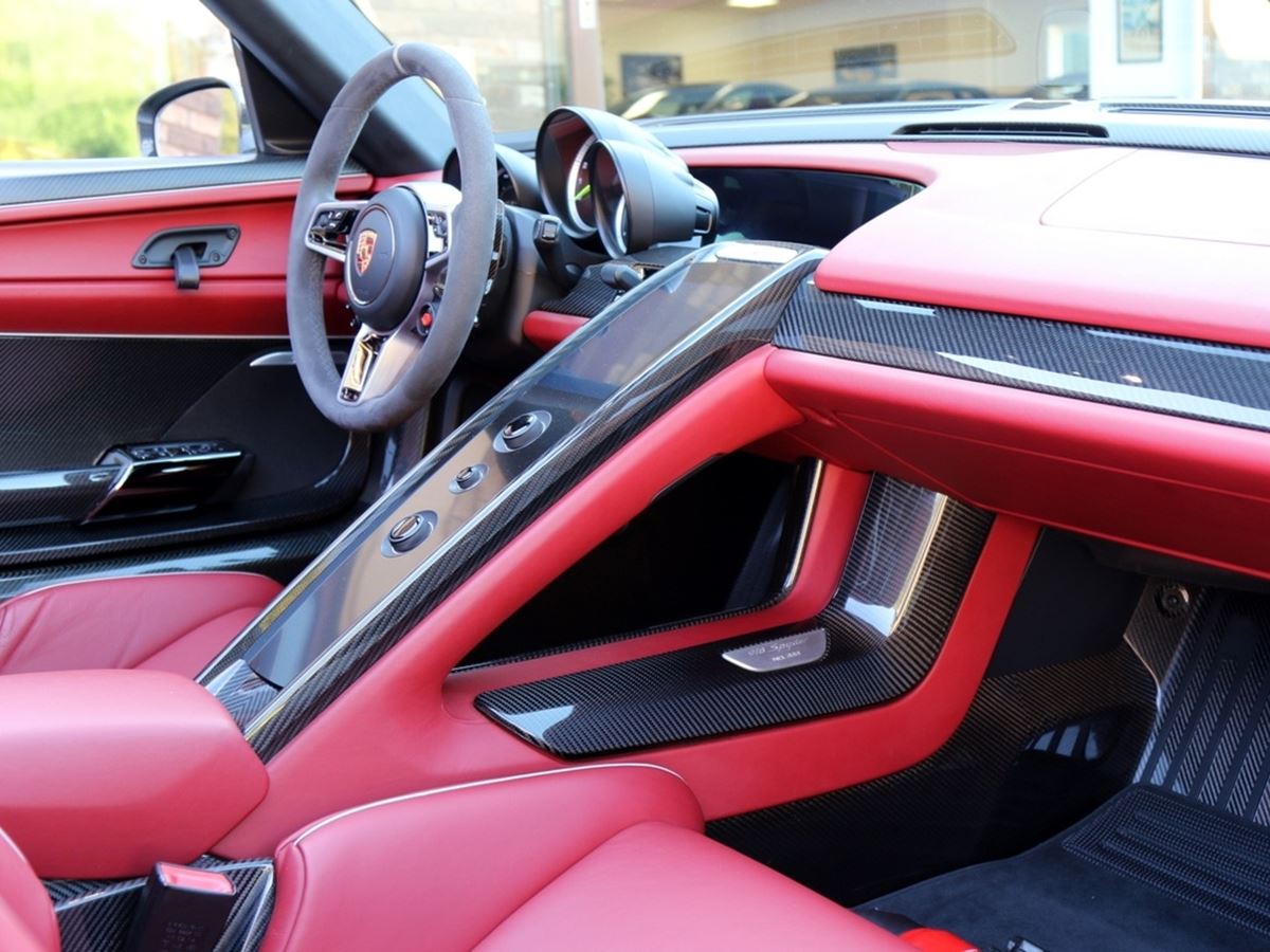2014 Porsche 918 Spyder Weissach Package, 3/20