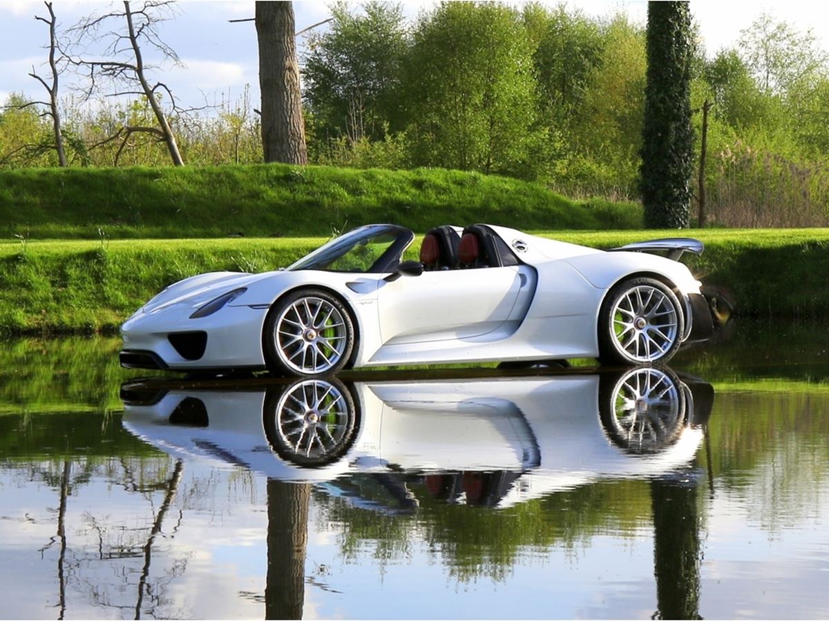 2014 Porsche 918 Spyder Weissach Package, 7/20