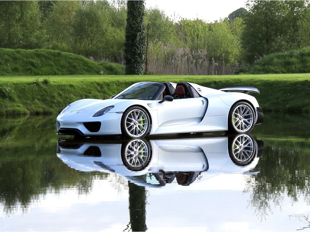 2014 Porsche 918 Spyder Weissach Package, 8/20