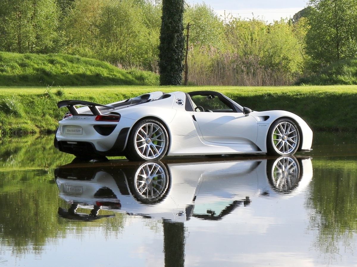 2014 Porsche 918 Spyder Weissach Package, 9/20