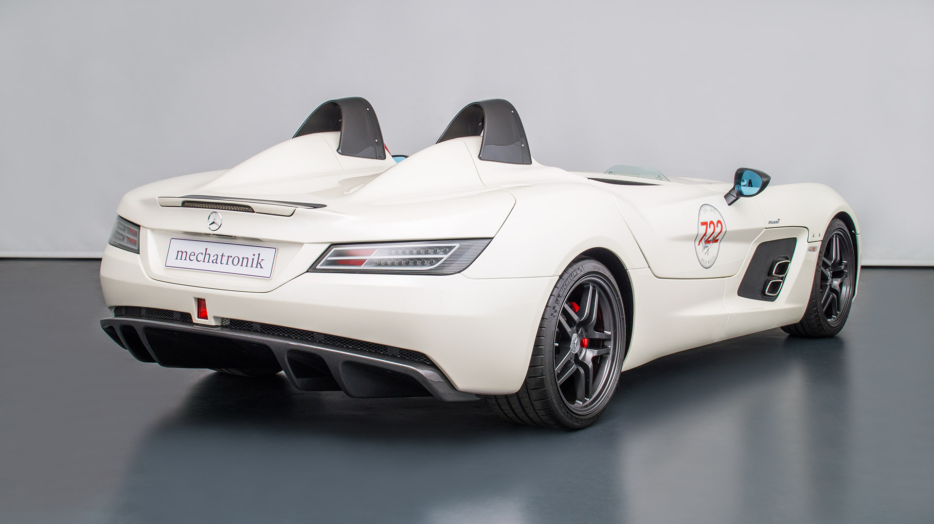 2009 MERCEDES-BENZ SLR MCLAREN STIRLING MOSS, 13/14
