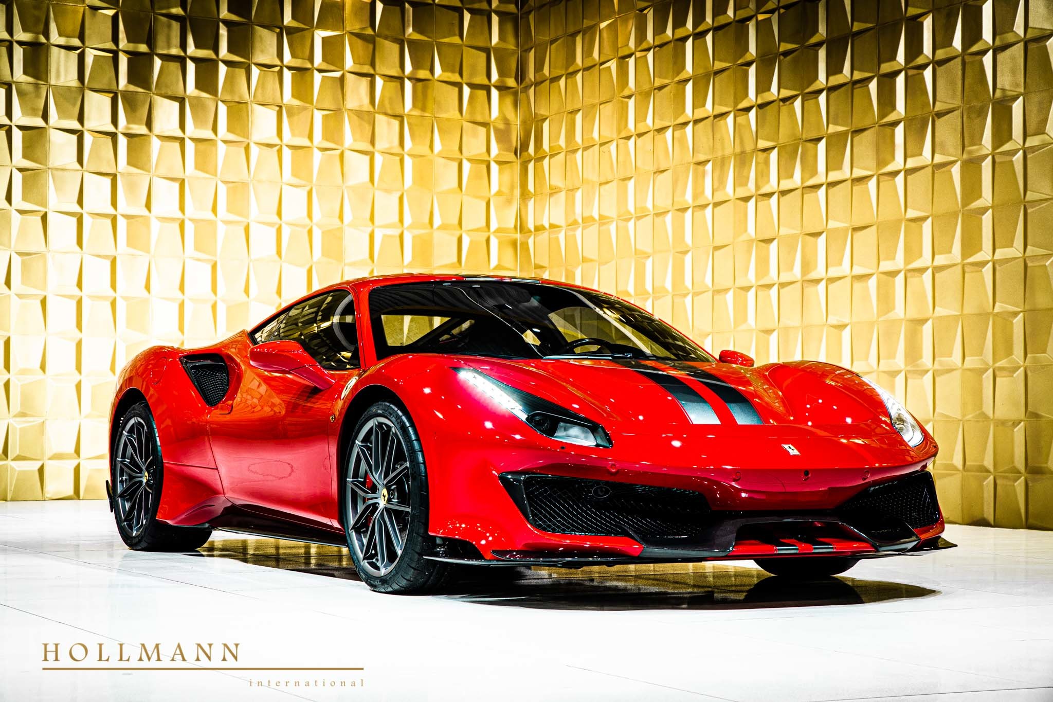2020 Ferrari 488 Pista, 20/20