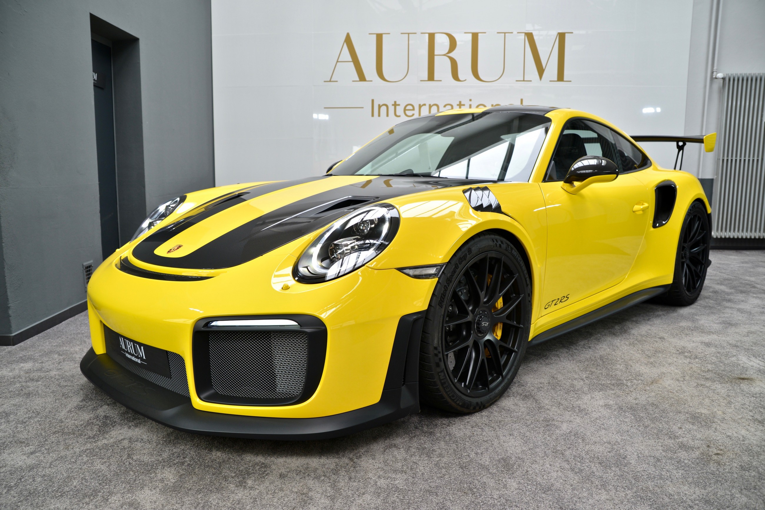2020 Porsche 911 GT2 RS WEISSACH PACKAGE, 5/20