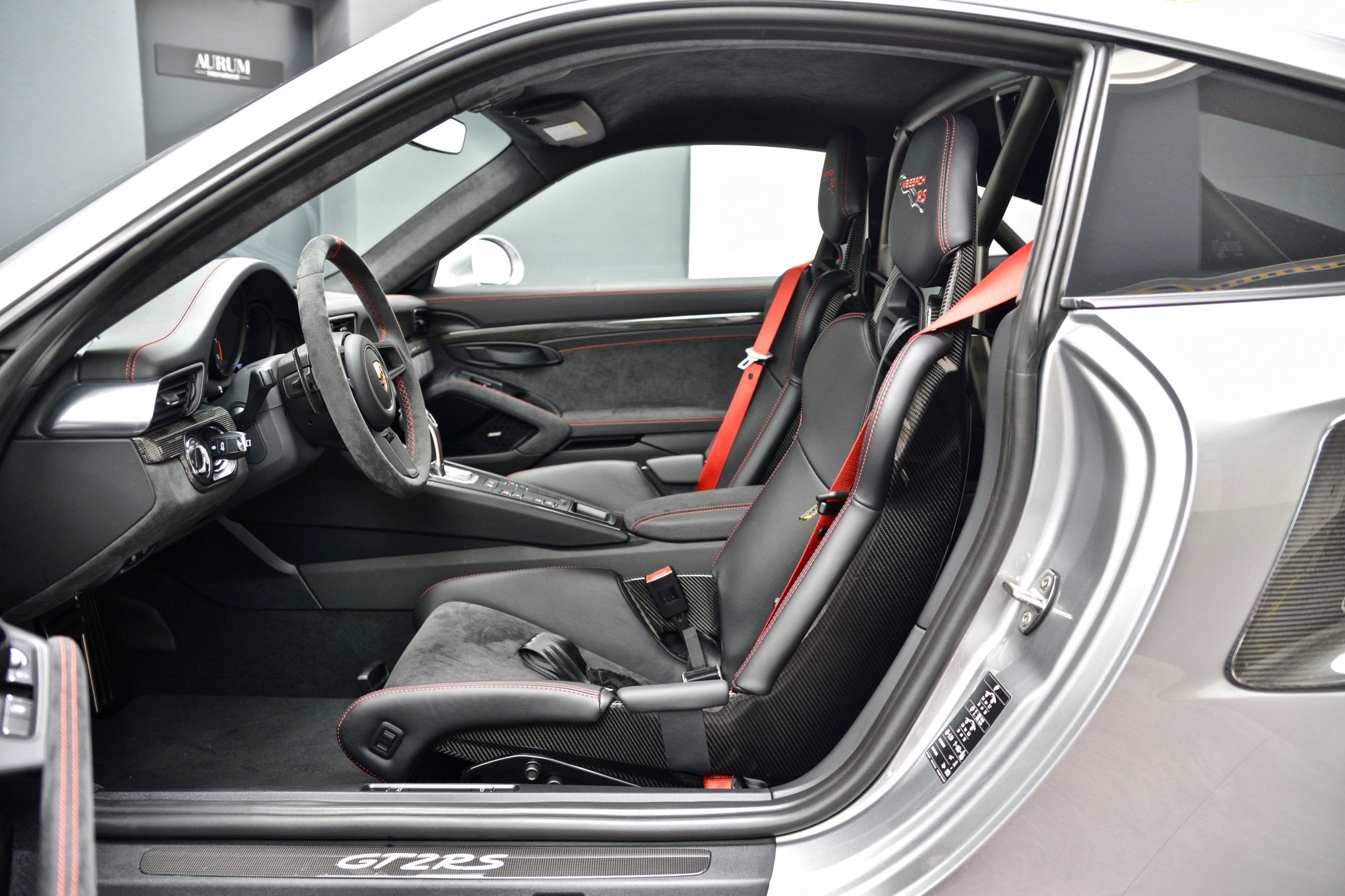 2020 Porsche 911GT2 RS WEISSACH PACKAGE, 2/20