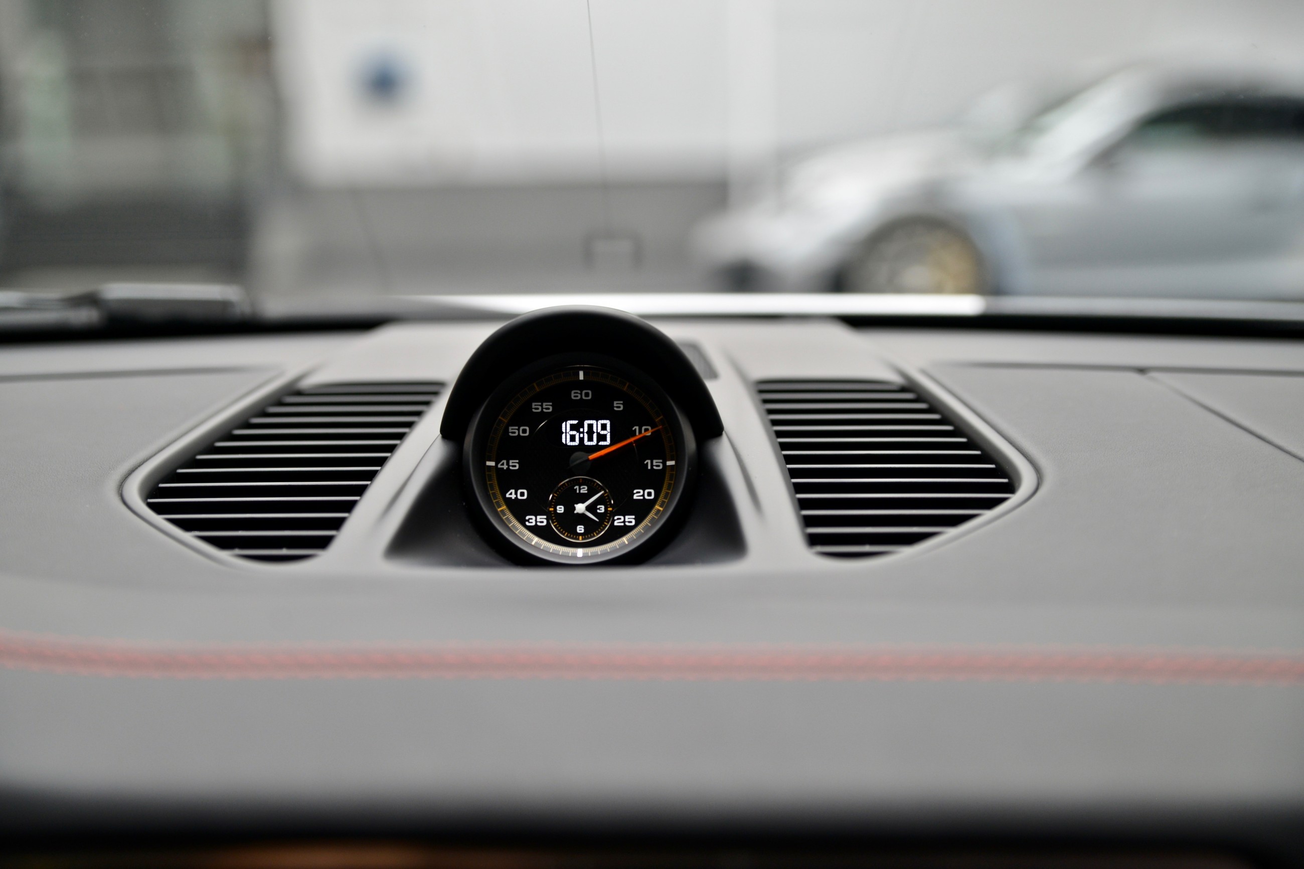 2020 Porsche 911GT2 RS WEISSACH PACKAGE, 12/20