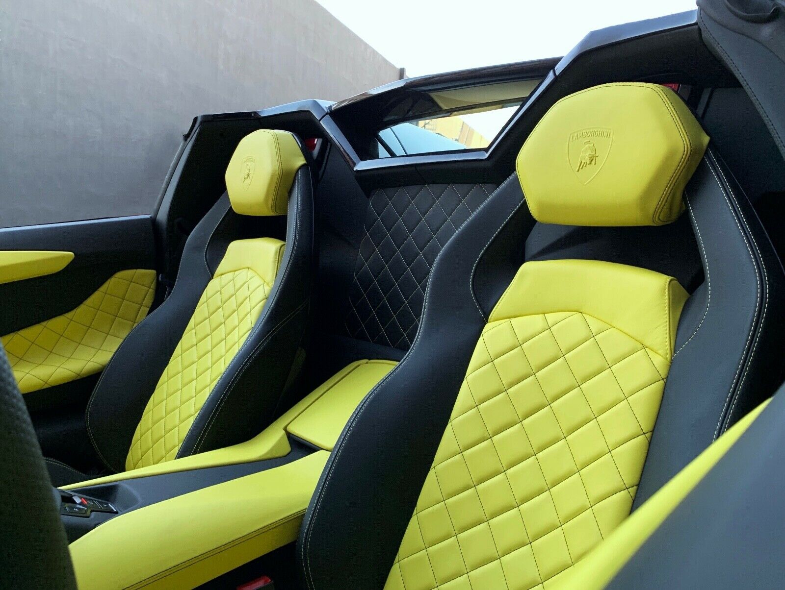 2014 Lamborghini LP700 50th Anniversary, 3/10