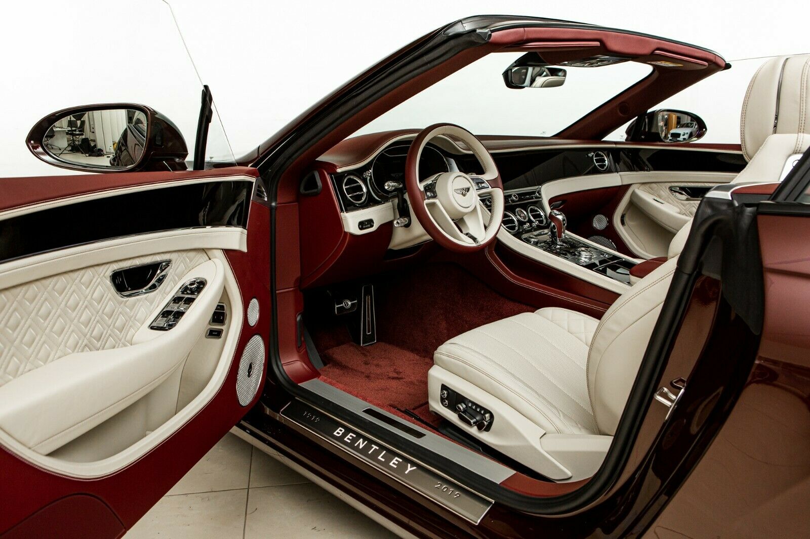 2020 Bentley Continental GTC W12, 2/19