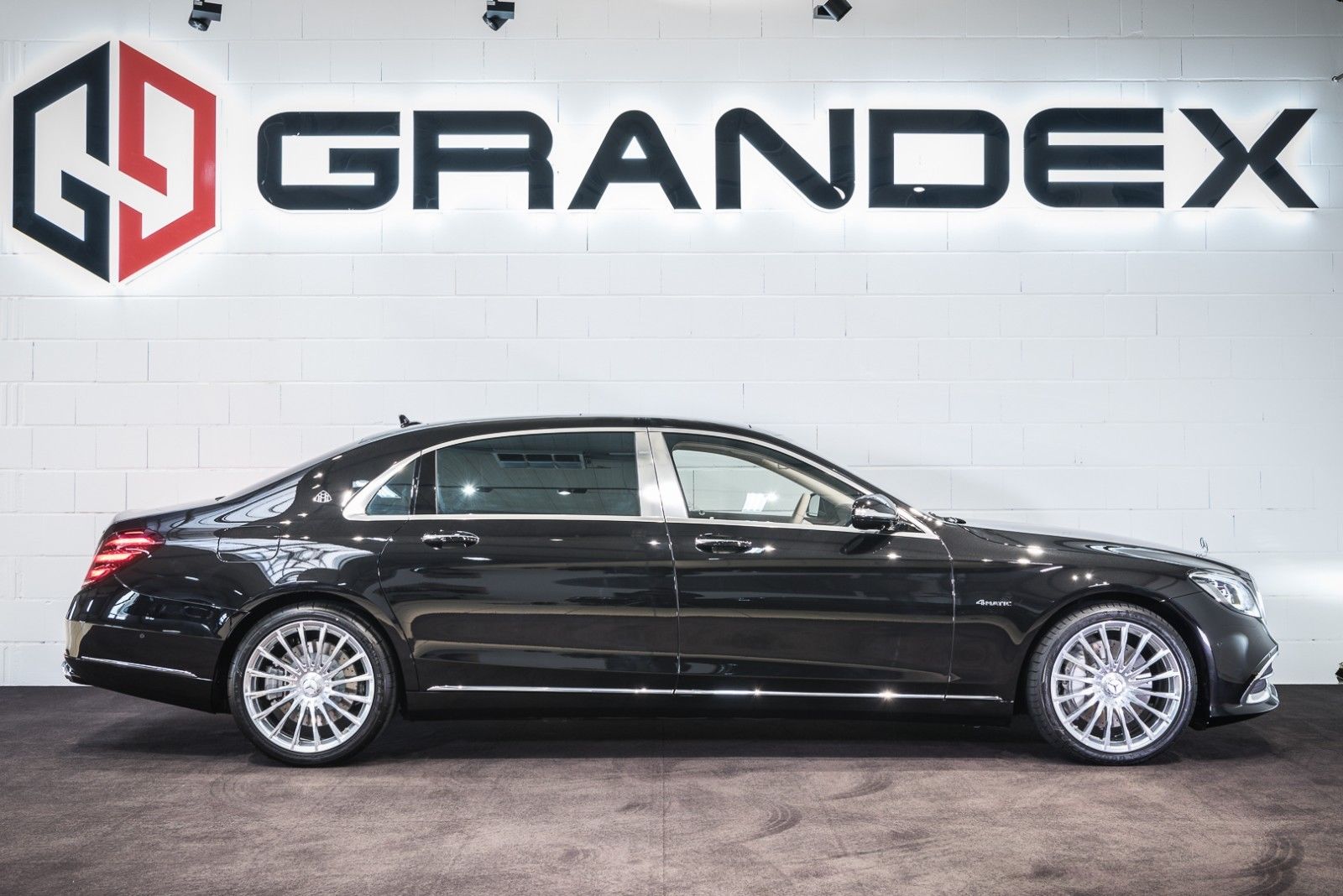 2018 Mercedes-Maybach S560 4Matic, 5/20
