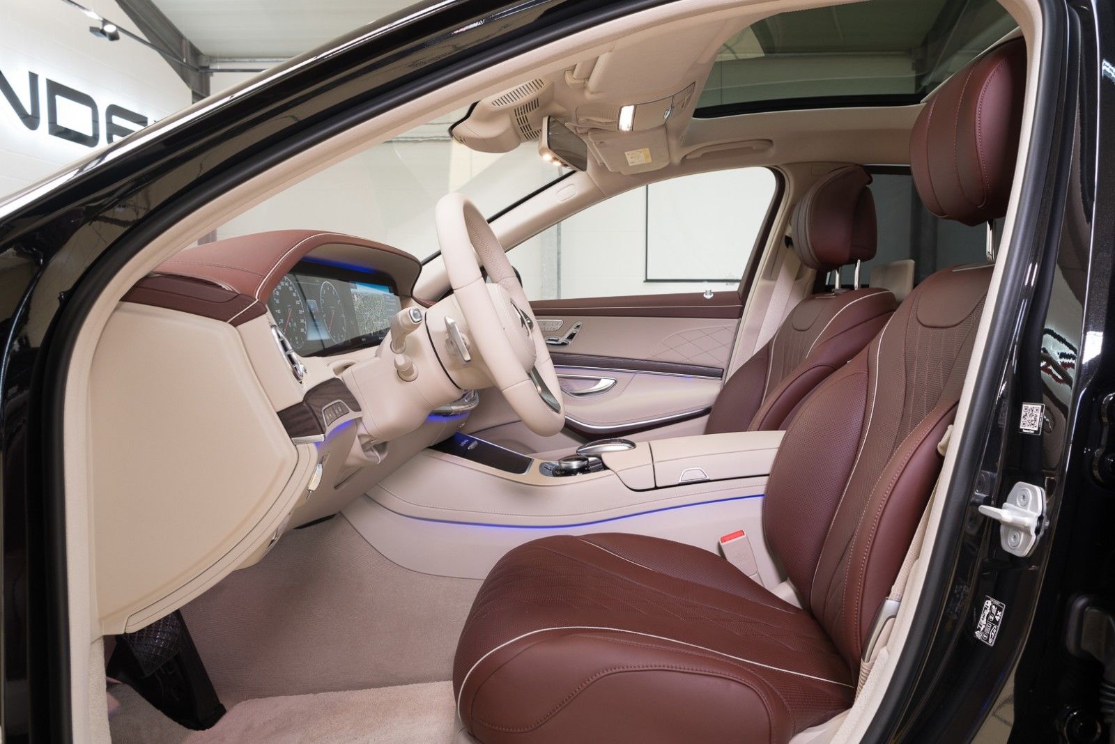 2018 Mercedes-Maybach S560 4Matic, 6/20