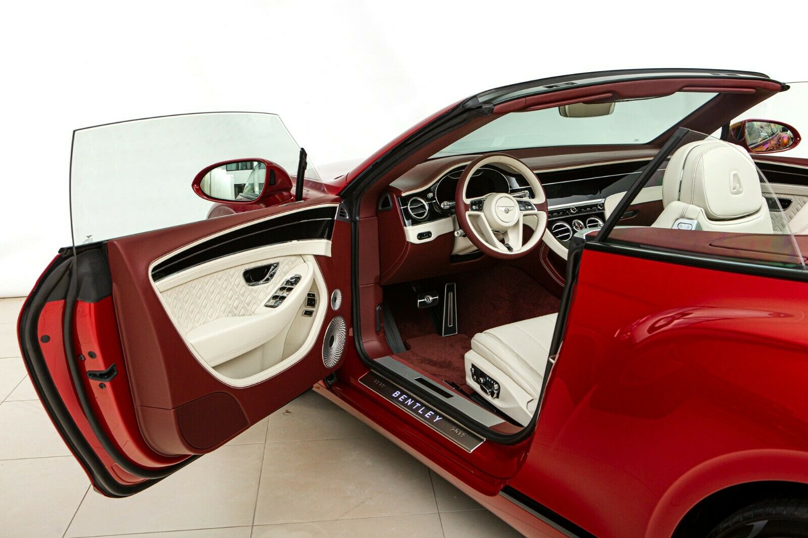 2019 Bentley Continental GTC 6.0 W12, 2/16