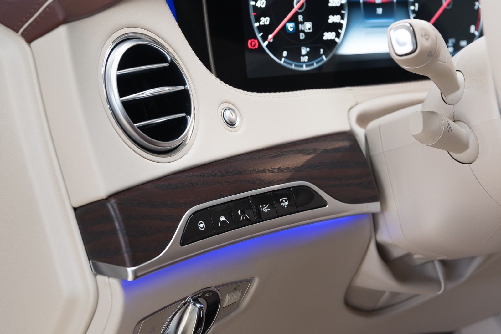 2018 Mercedes-Maybach S560 4Matic, 7/20
