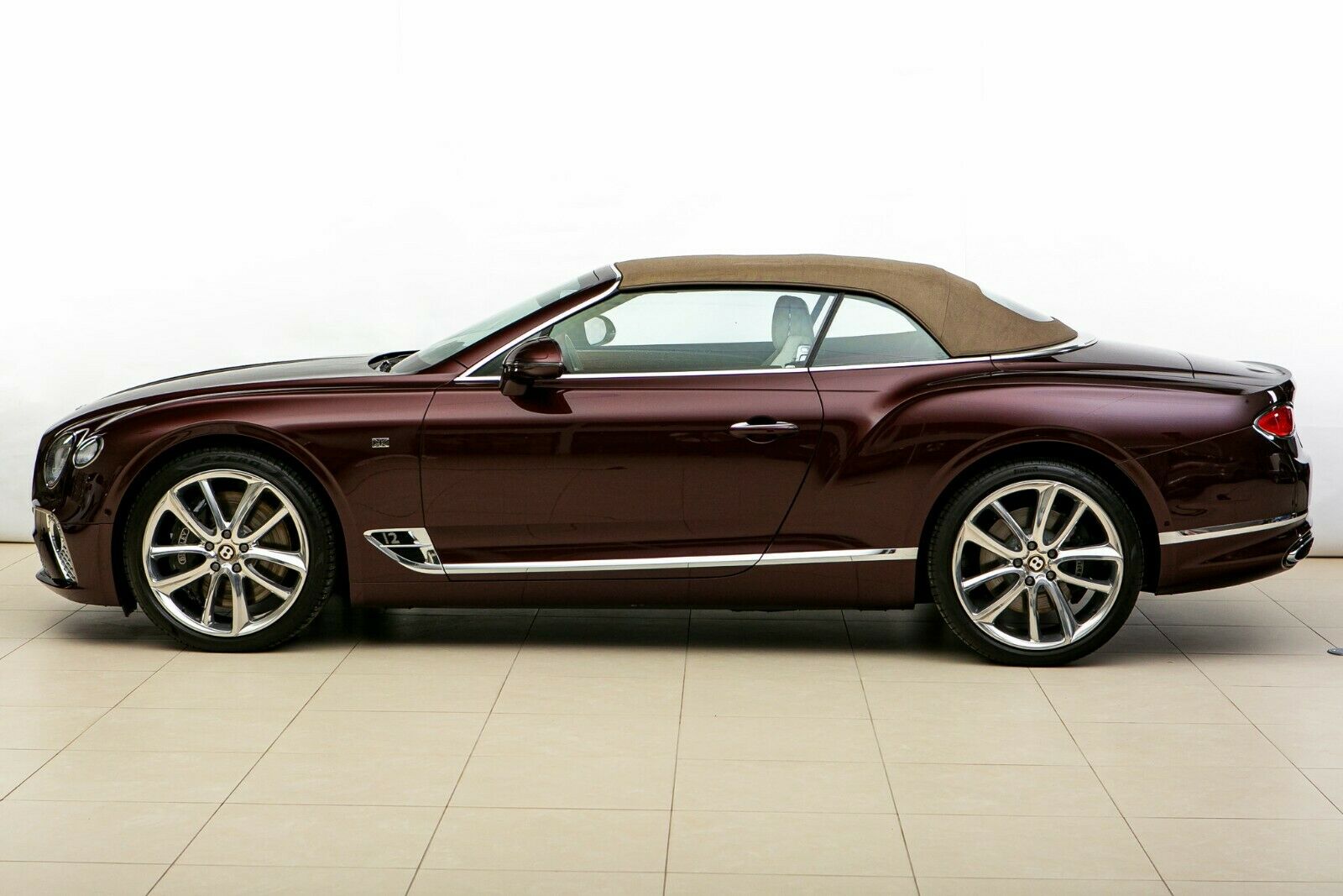 2019 Bentley Continental GTC 6.0 W12 1st Edition, 5/17