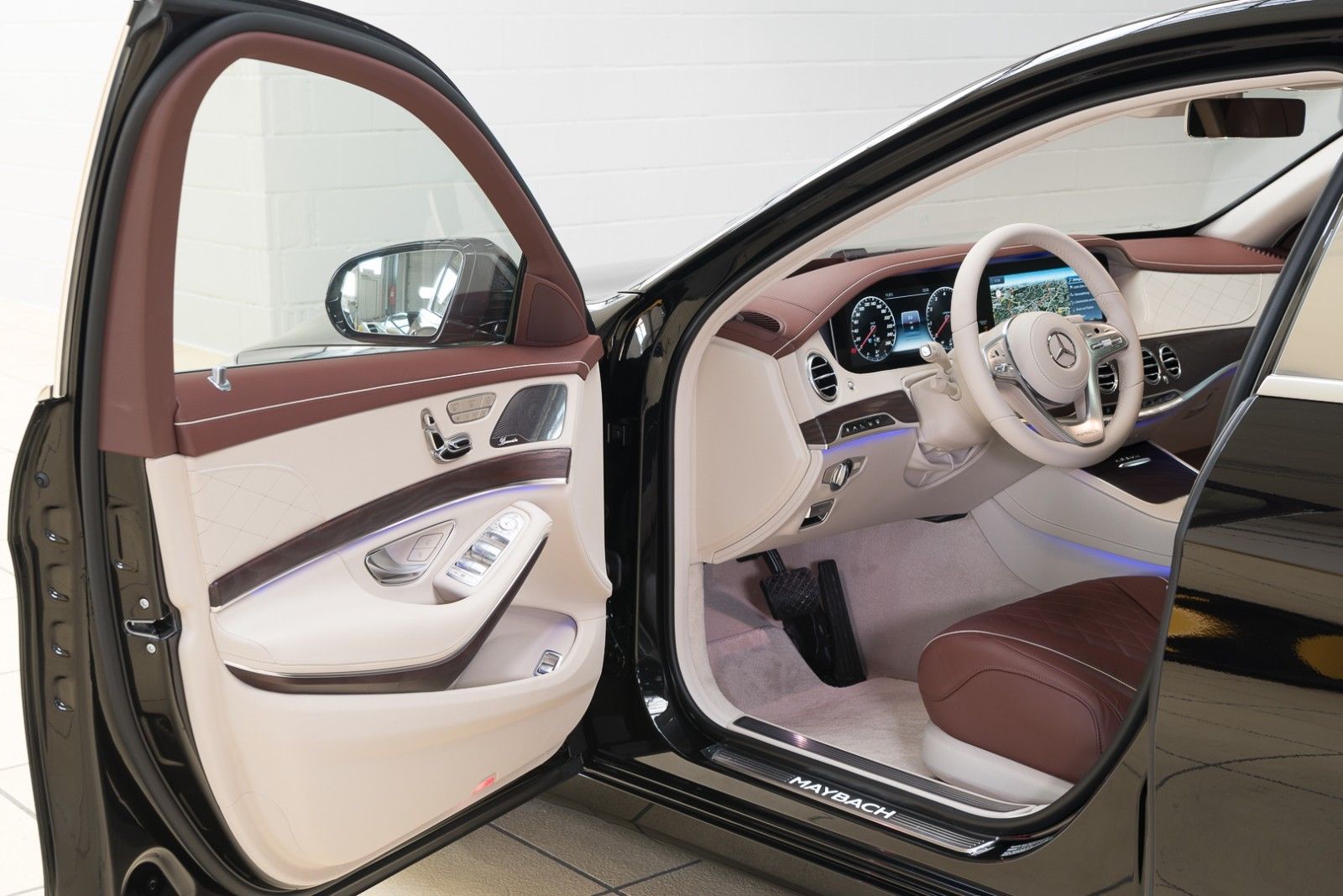2018 Mercedes-Maybach S560 4Matic, 9/20