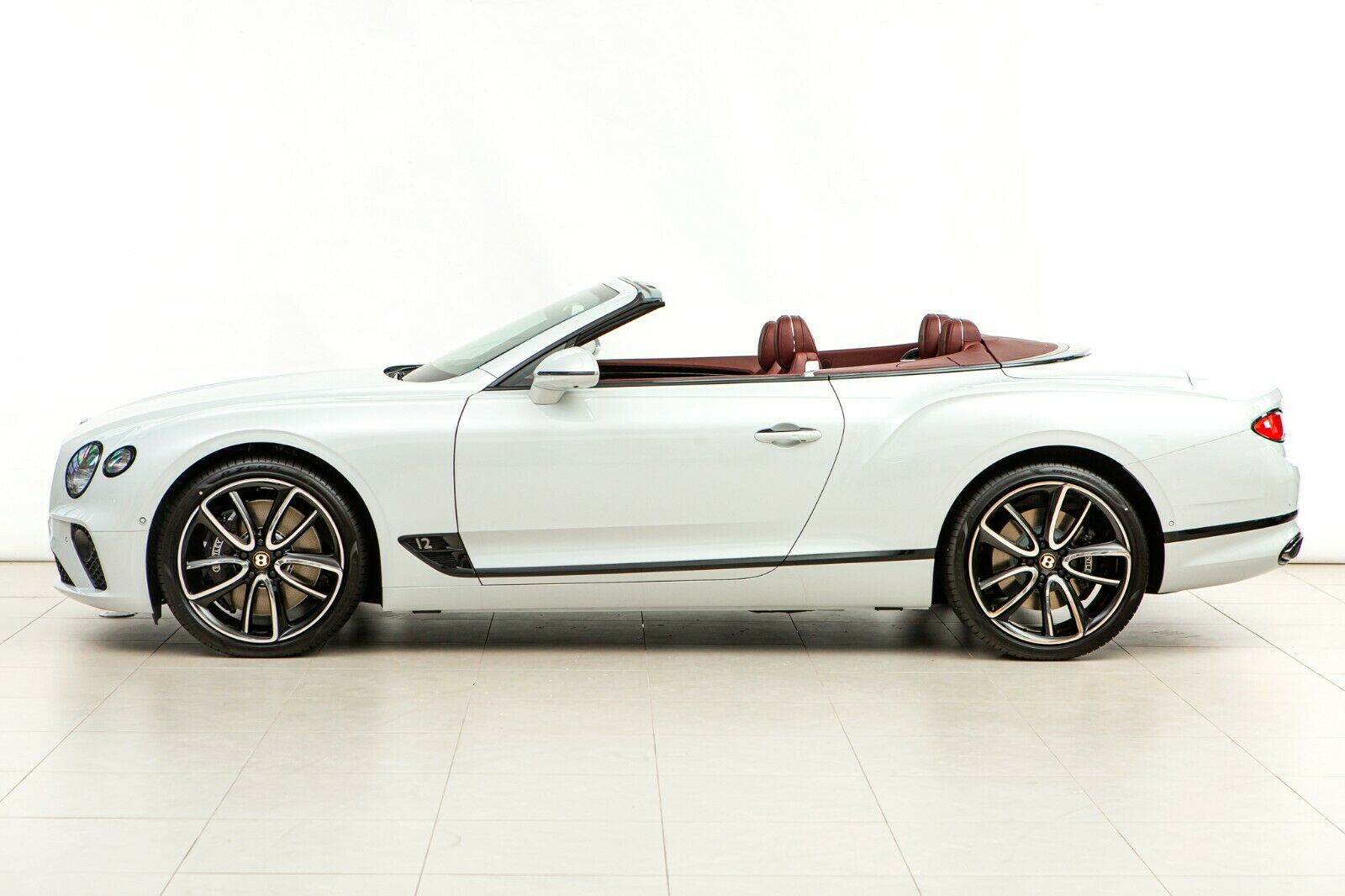 2020 Bentley Continental GTC, 5/17