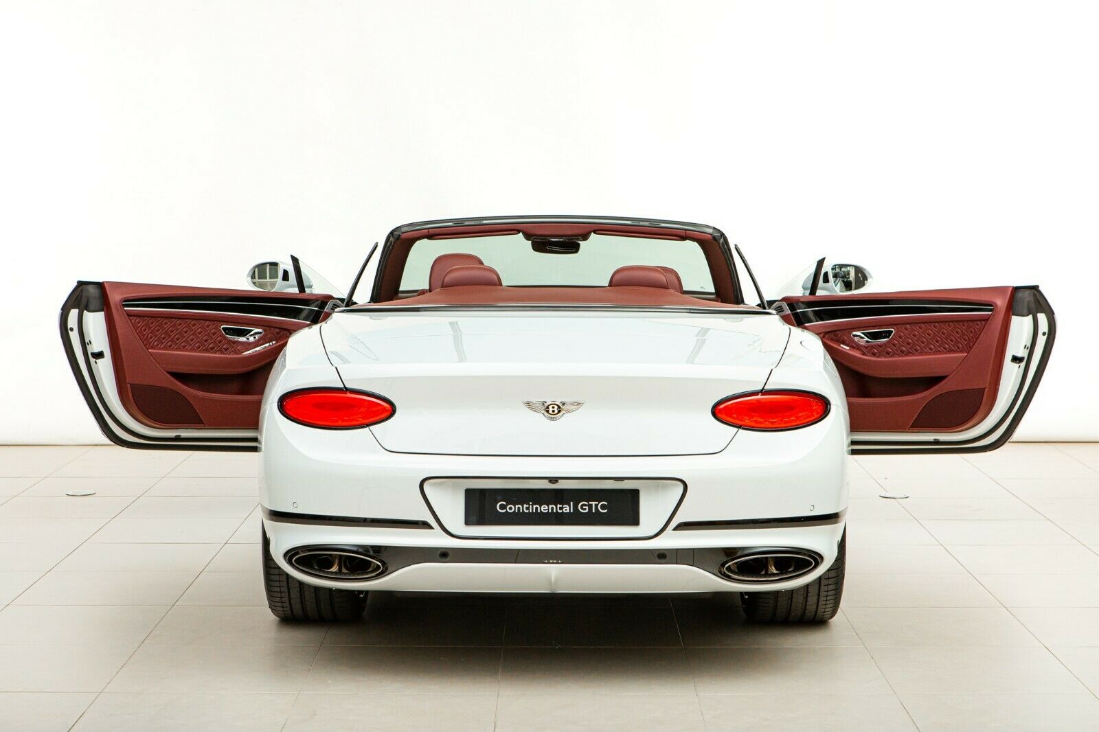2020 Bentley Continental GTC, 8/17