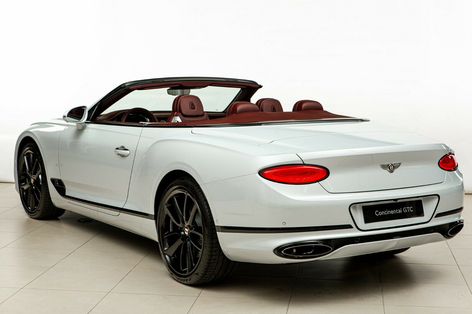 2020 Bentley Continental GTC W12, 18/18