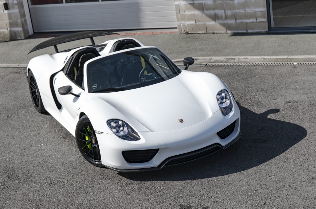 2015 Porsche 918 Spyder