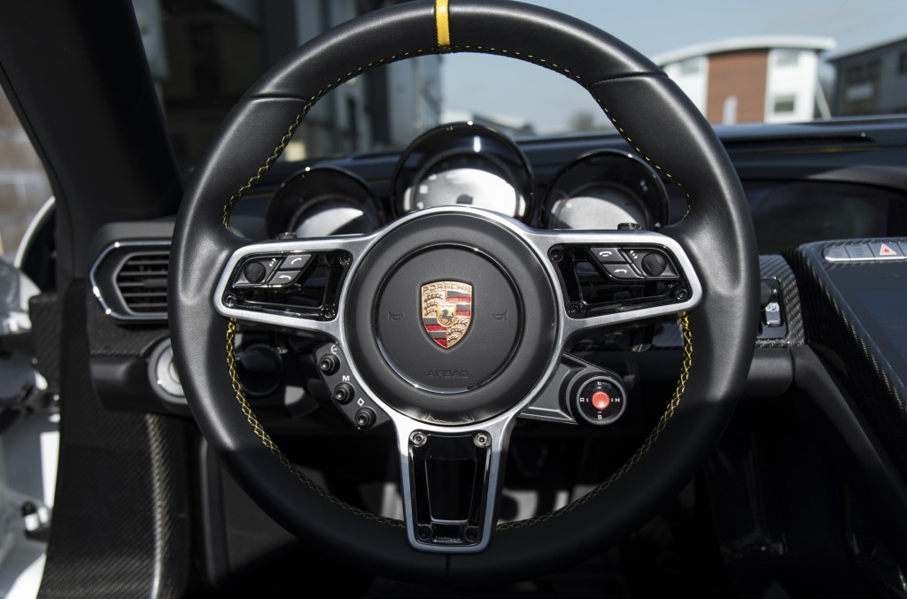 2015 Porsche 918 Spyder, 4/20