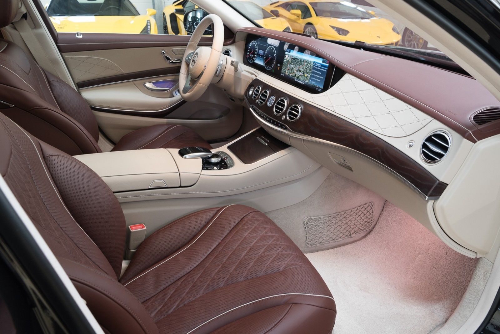 2018 Mercedes-Maybach S560 4Matic, 17/20