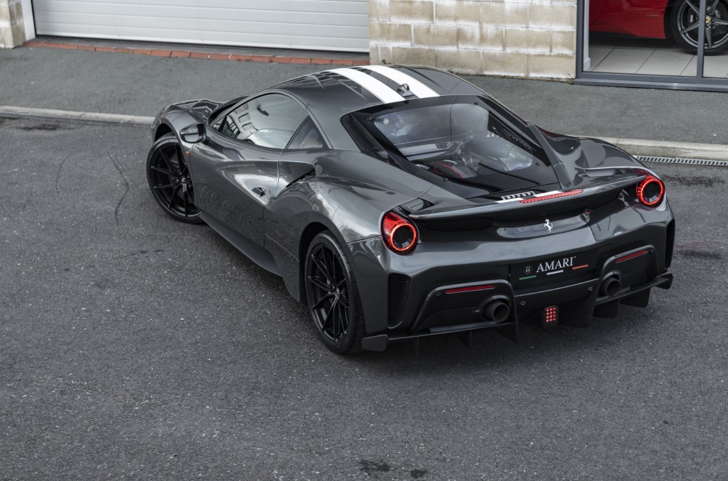 2018 FERRARI 488 PISTA COUPE, 2/20