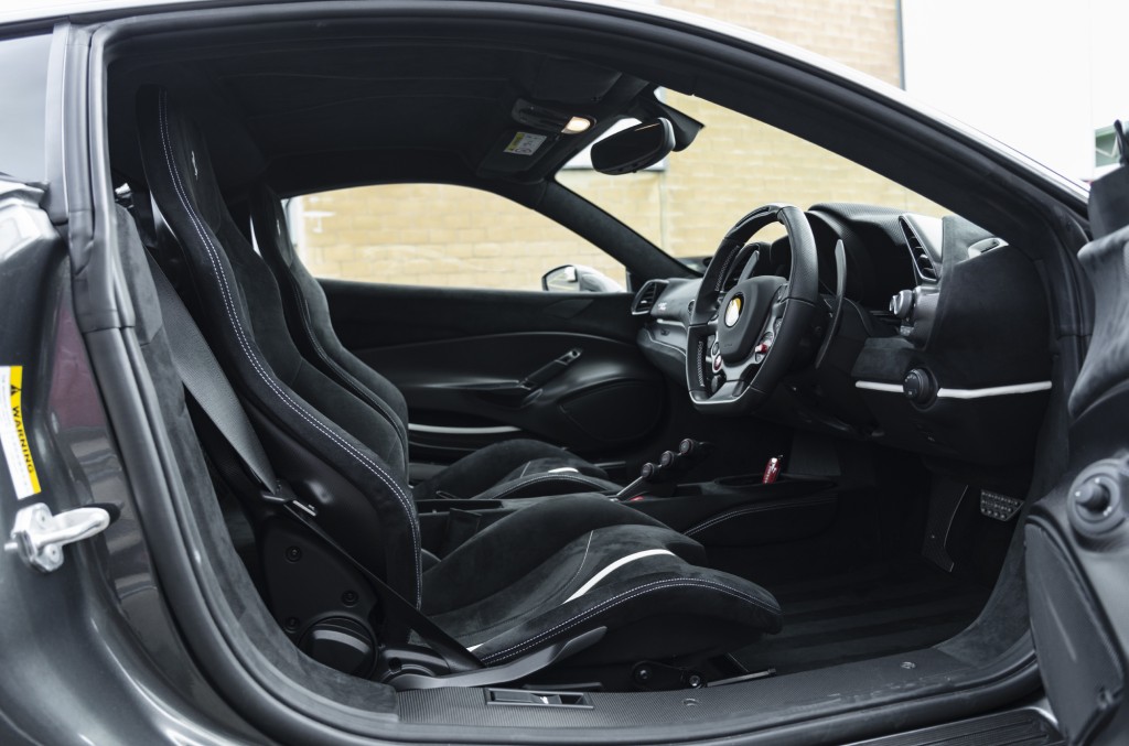 2018 FERRARI 488 PISTA COUPE, 16/20