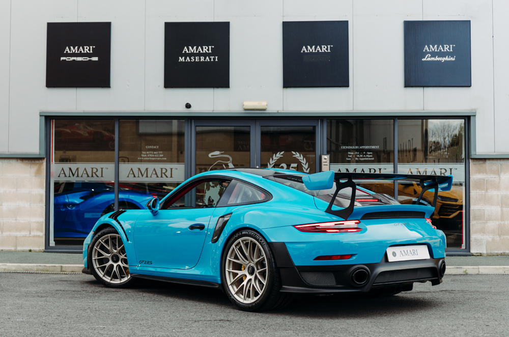 2018 Porsche 911 GT2 RS WEISSACH PACKAGE, 2/20