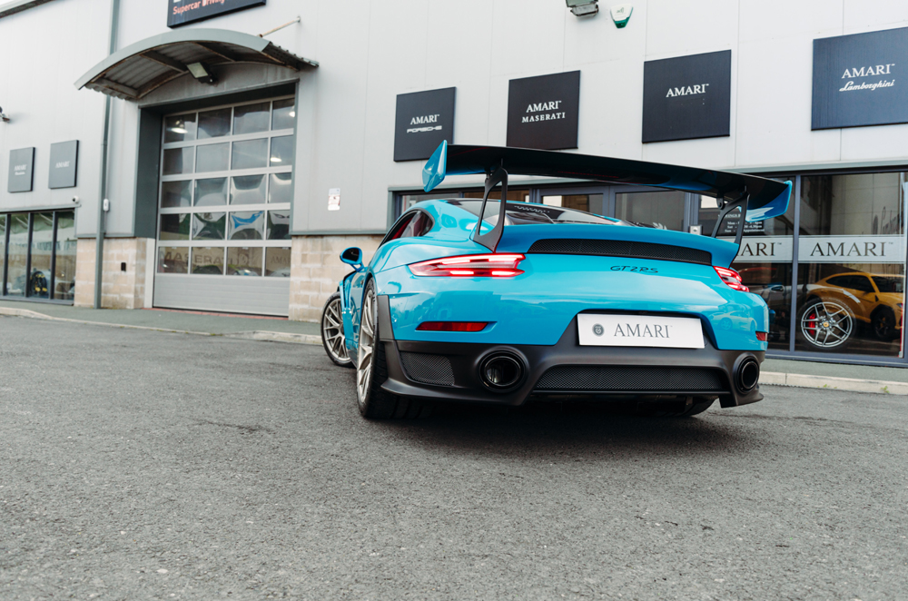 2018 Porsche 911 GT2 RS WEISSACH PACKAGE, 18/20