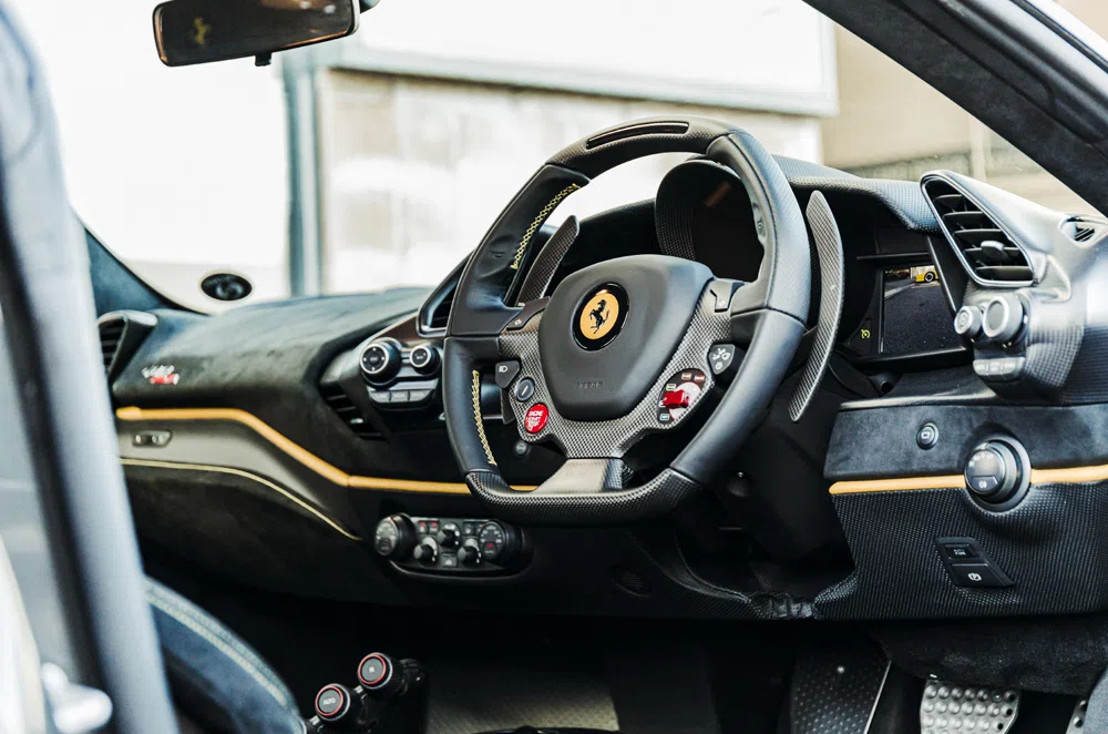 2019 Ferrari 488 Pista interior, Black