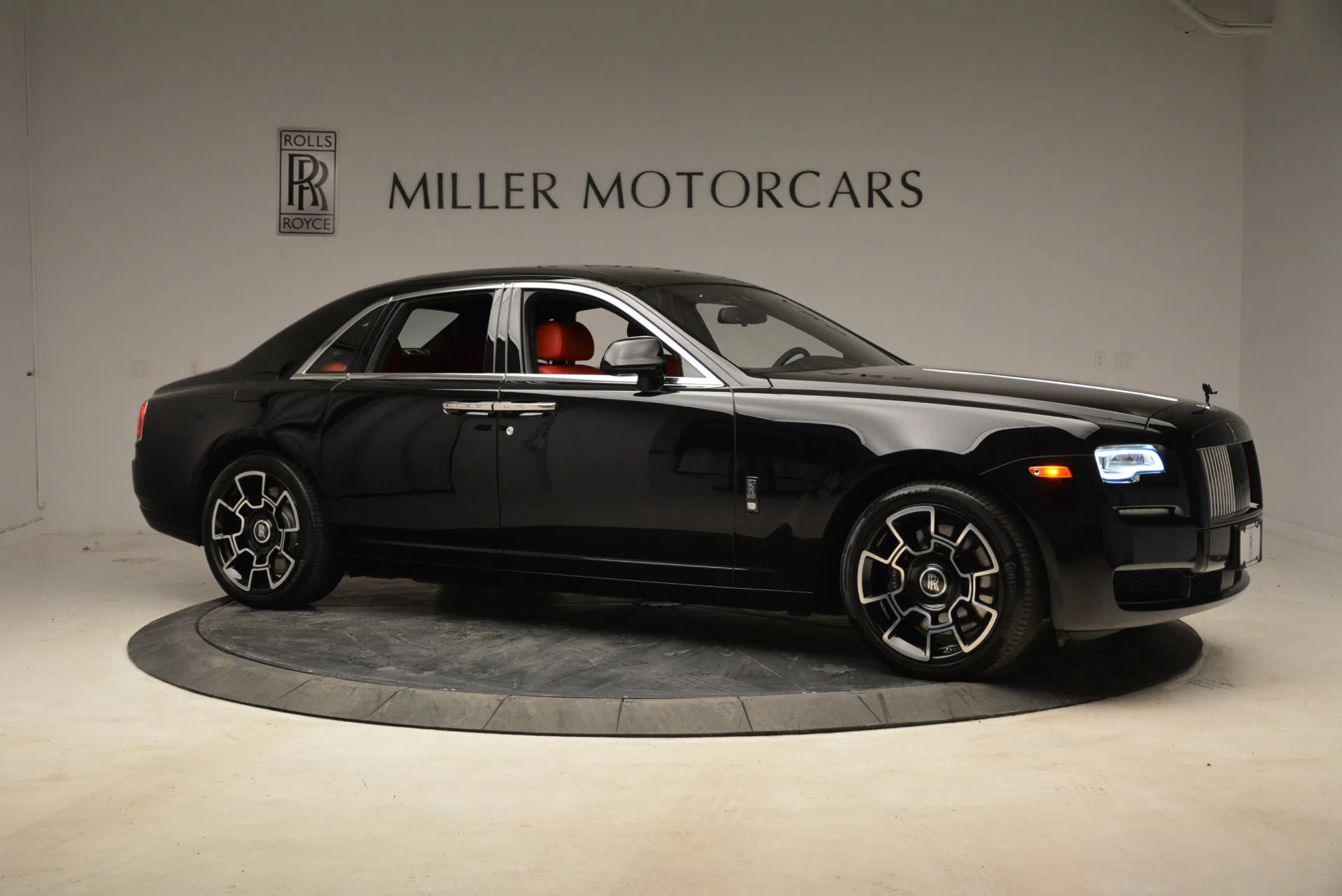 2017 Rolls-Royce Dawn Ghost Badge, side profile, Black