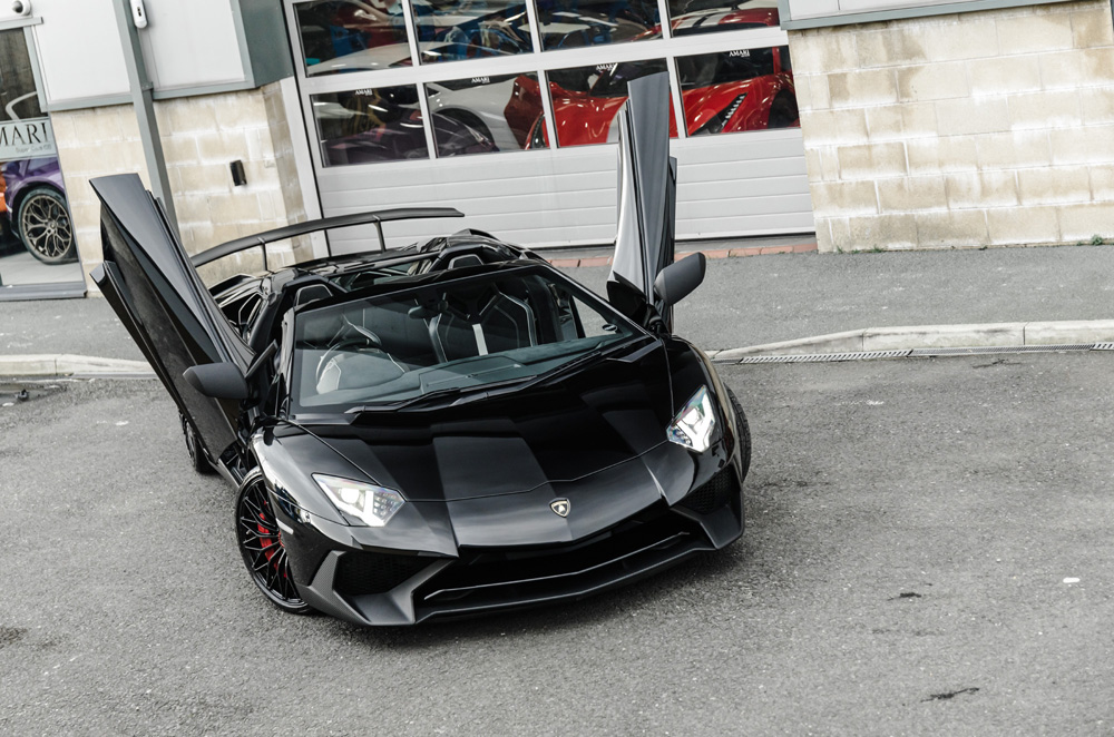 2016 LAMBORGHINI AVENTADOR CONVERTIBLE 6.5 LP 750-4 SUPERVELOCE ROADSTER, 2/20