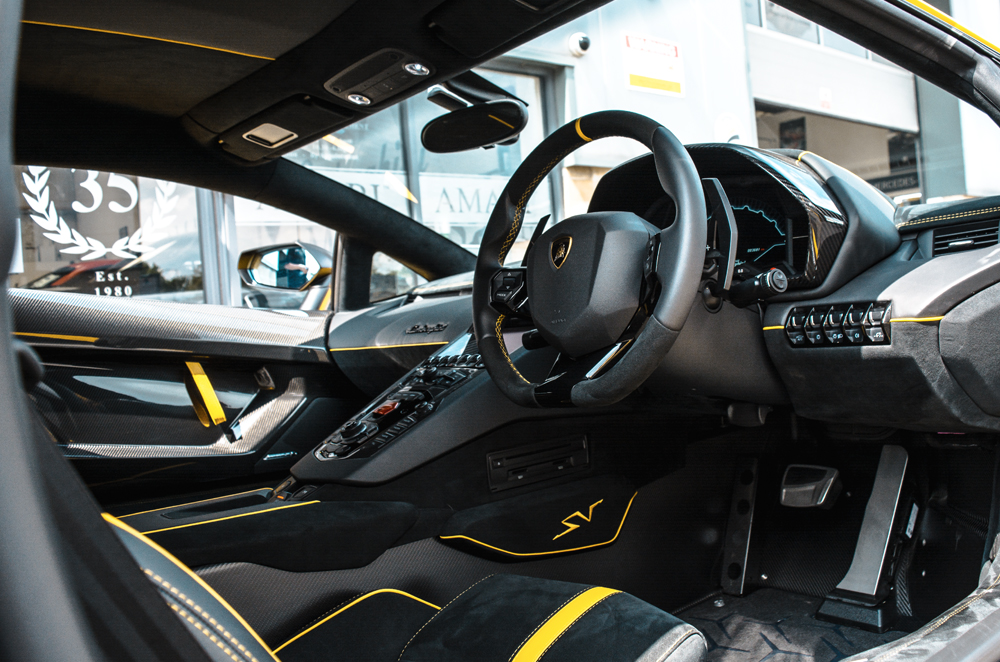 2016 LAMBORGHINI AVENTADOR 750-4 SUPERVELOCE, 3/19