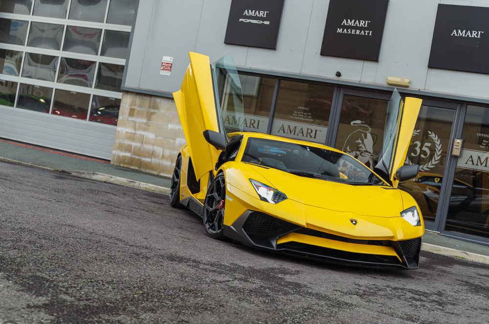 2016 LAMBORGHINI AVENTADOR 750-4 SUPERVELOCE, 6/19