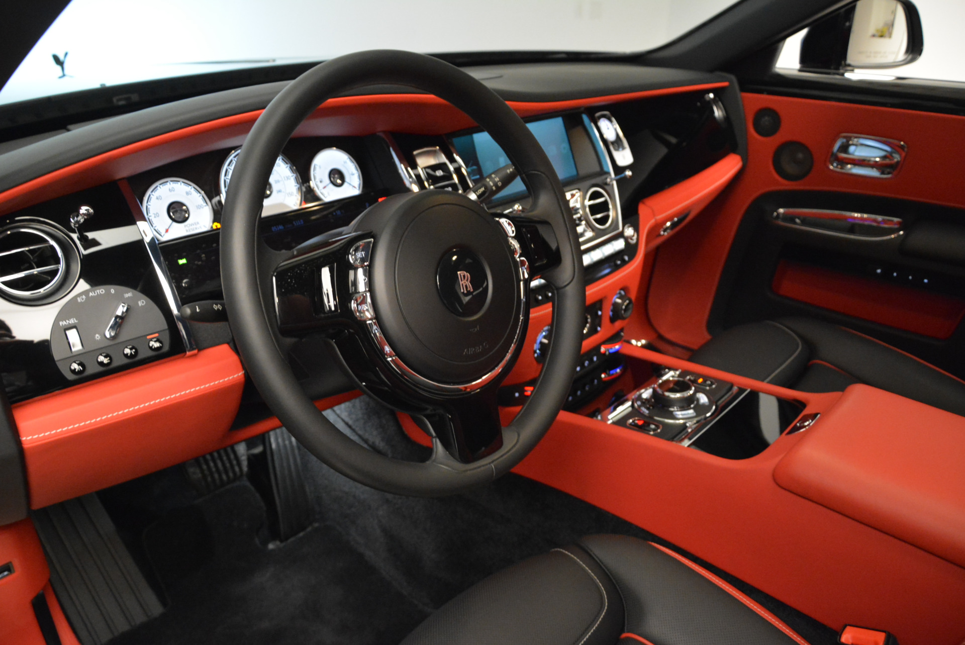 2017 Rolls-Royce Dawn Ghost Badge, 13/17