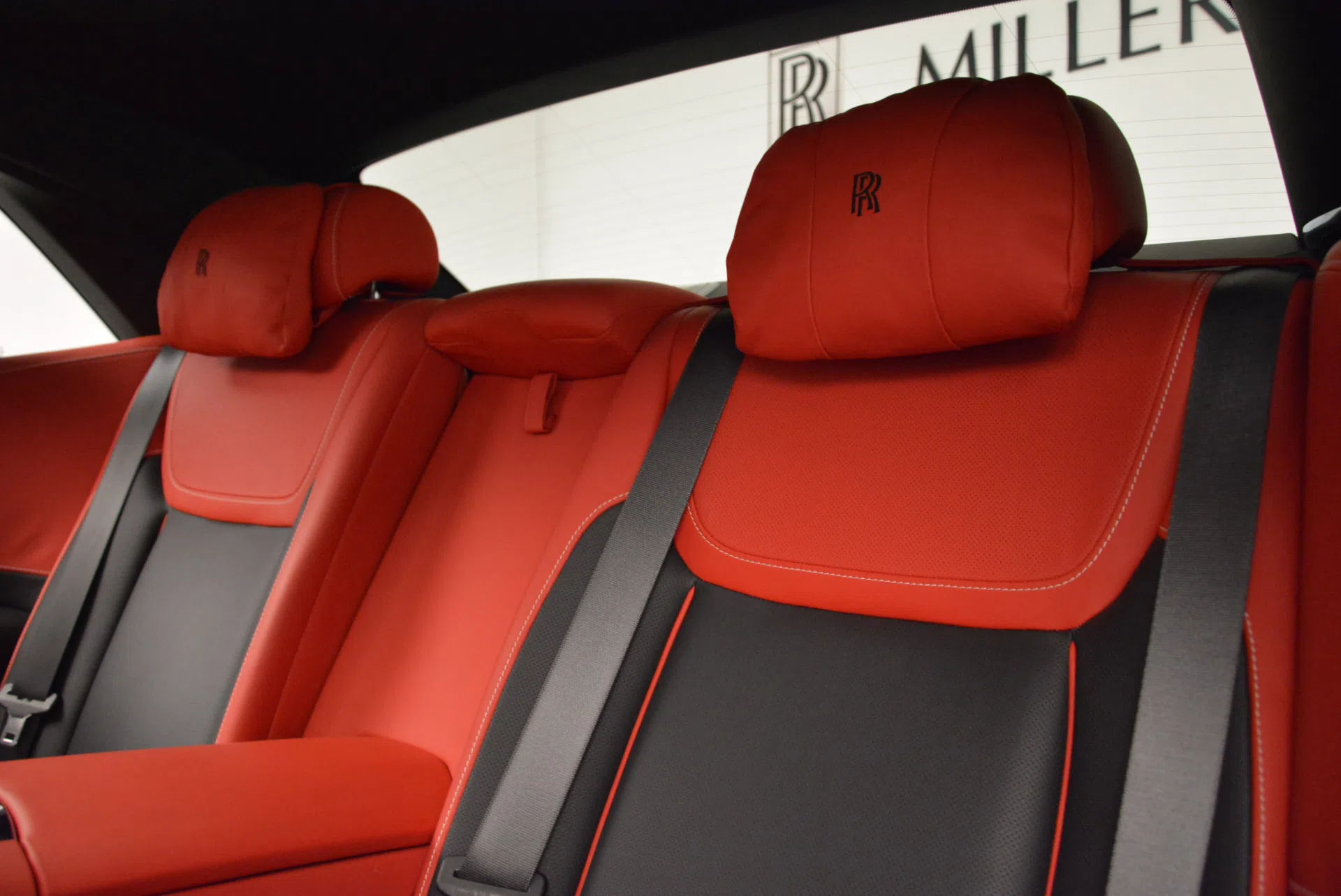 2017 Rolls-Royce Dawn Ghost Badge interior, seats, Mugello Red / Black