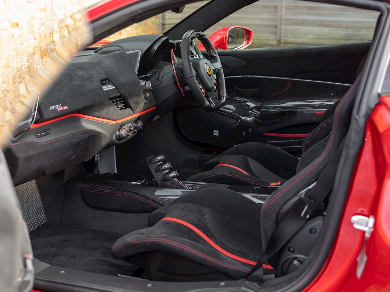 2019 Ferrari 488 Pista, 2/6