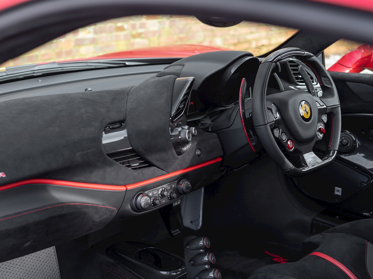 2019 Ferrari 488 Pista, 3/6