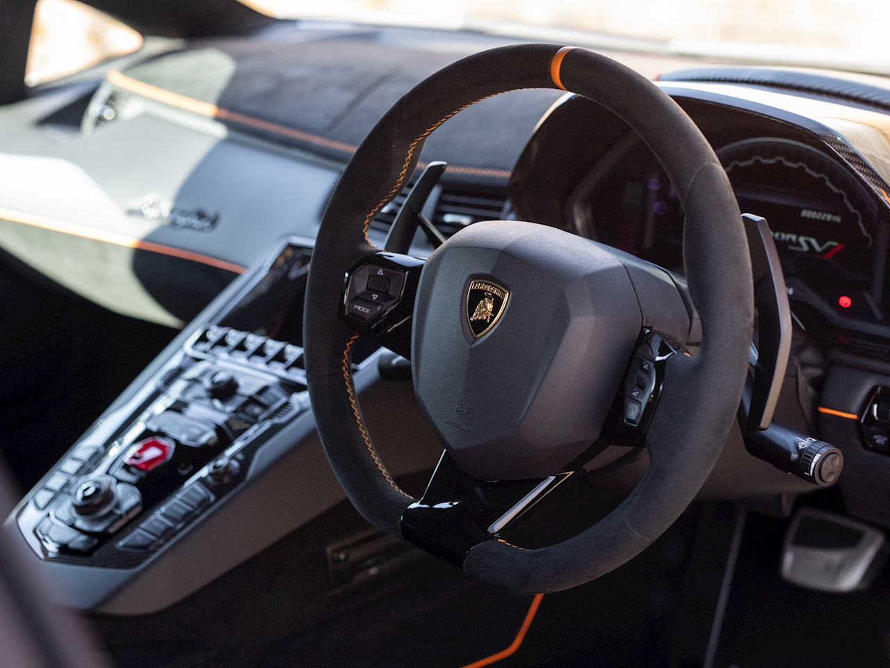 2019 Lamborghini Aventador LP 770-4 SVJ, 3/6