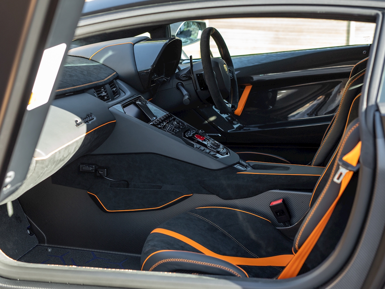 2019 Lamborghini Aventador LP 770-4 SVJ, 4/6