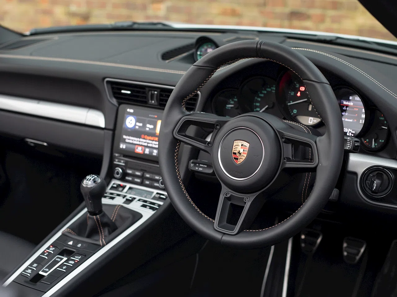 2019 Porsche 911 (991.2) Speedster interior, dashboard, Black Leather