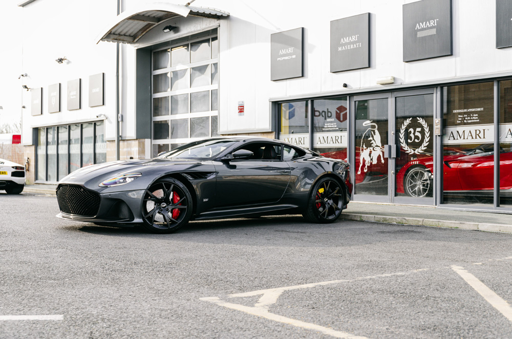 2019 ASTON MARTIN DBS SUPERLEGGERA, 20/28