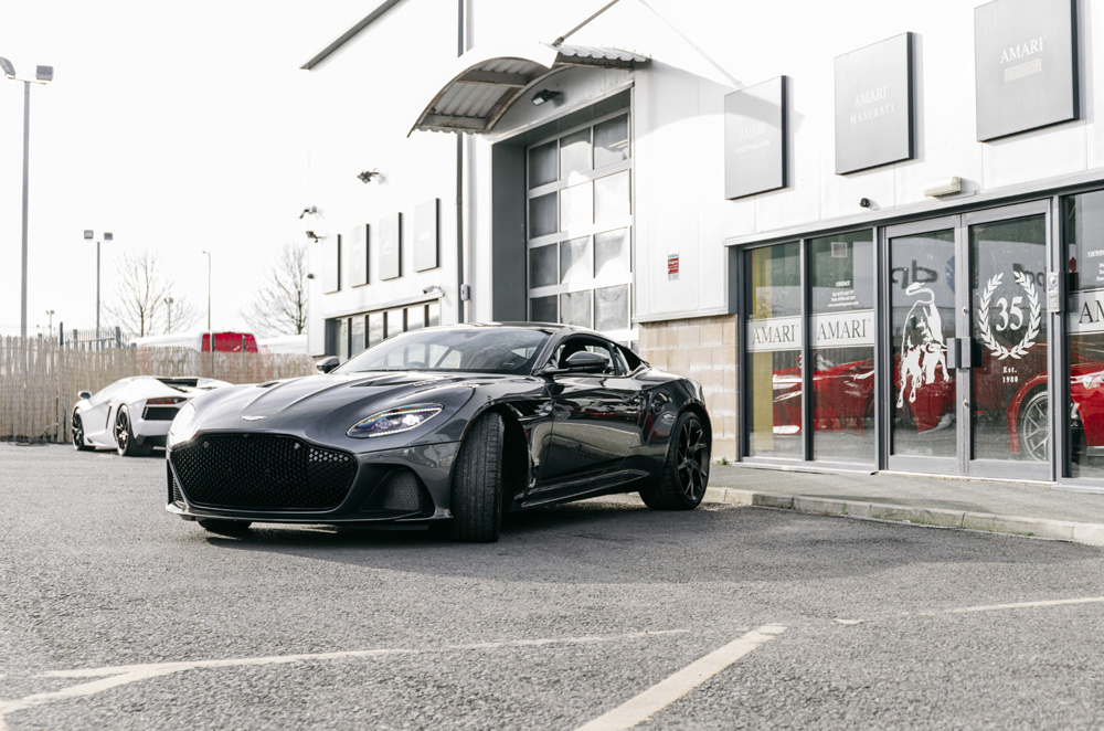 2019 ASTON MARTIN DBS SUPERLEGGERA, 24/28