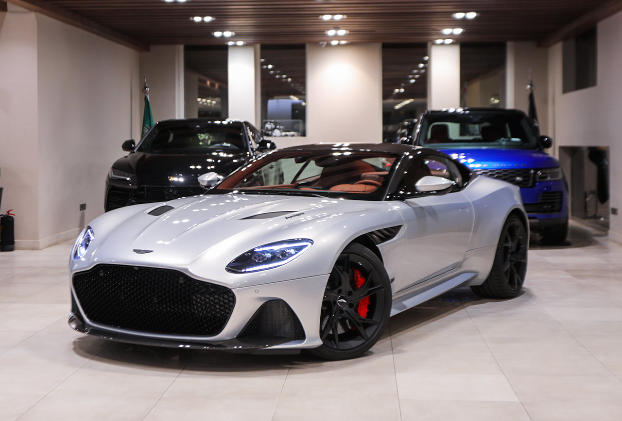 2019 Aston Martin DBS Superleggera