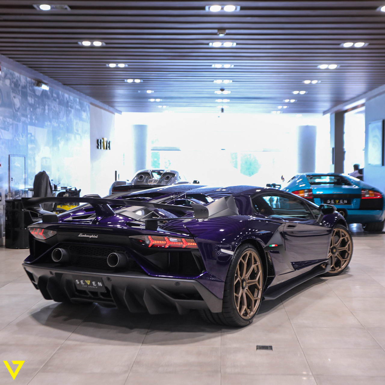 2019 Lamborghini Aventador SVJ, 6/12