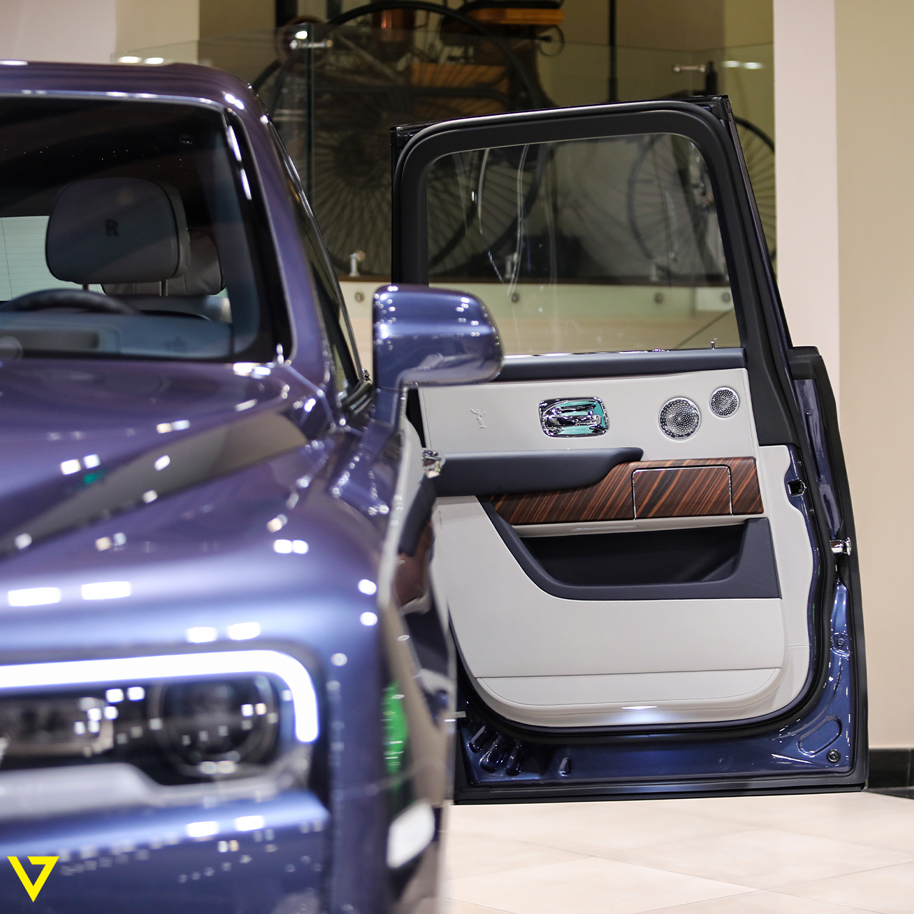 2020 Rolls Royce Cullinan, 10/15