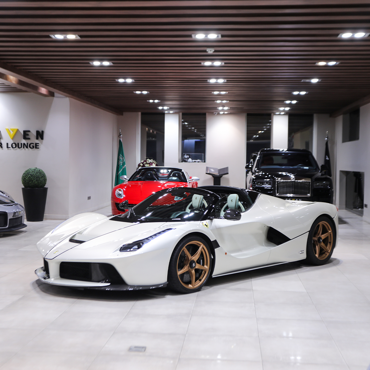 2016 Ferrari LaFerrari Aperta, 20/20