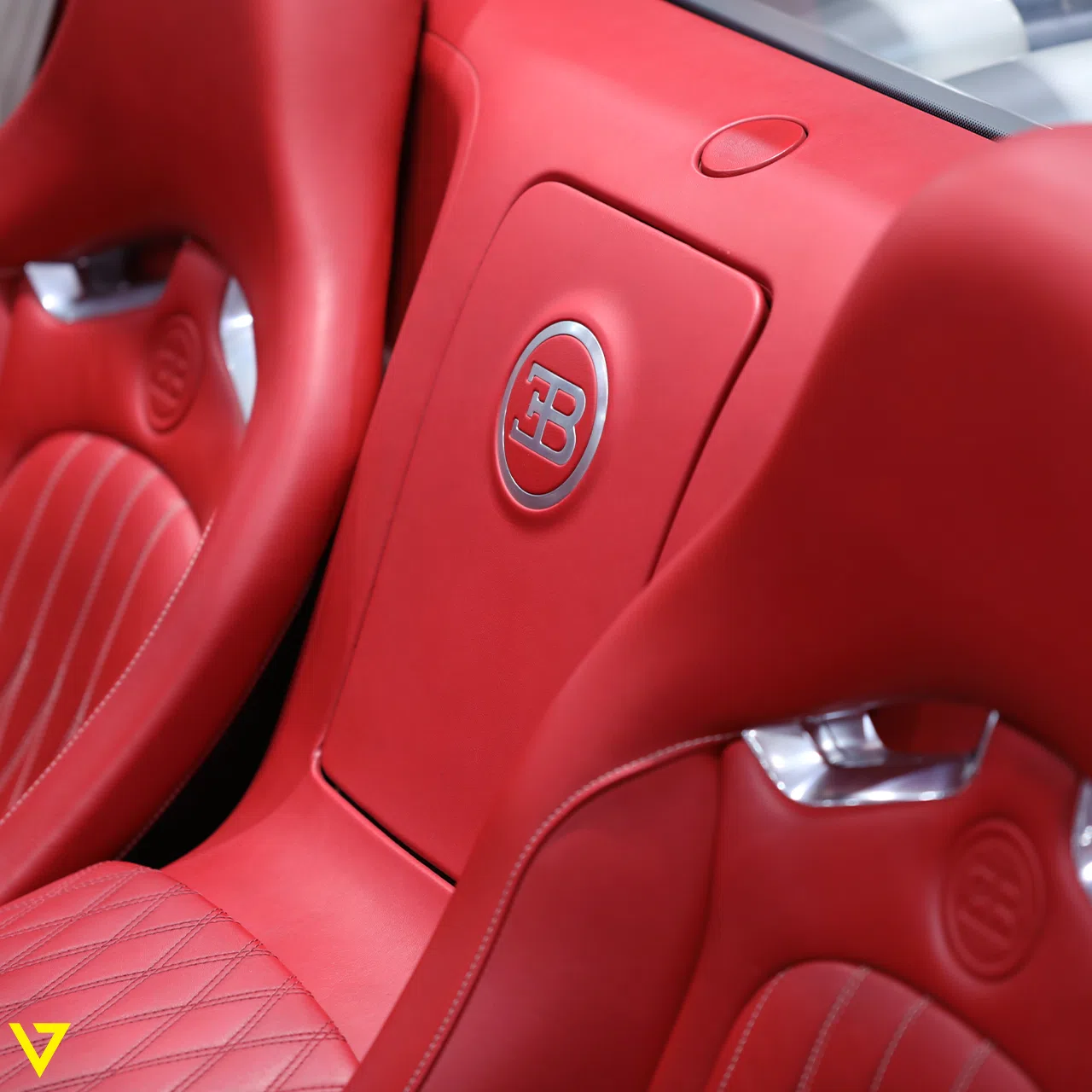 2010 Bugatti Veyron Grand Sport interior